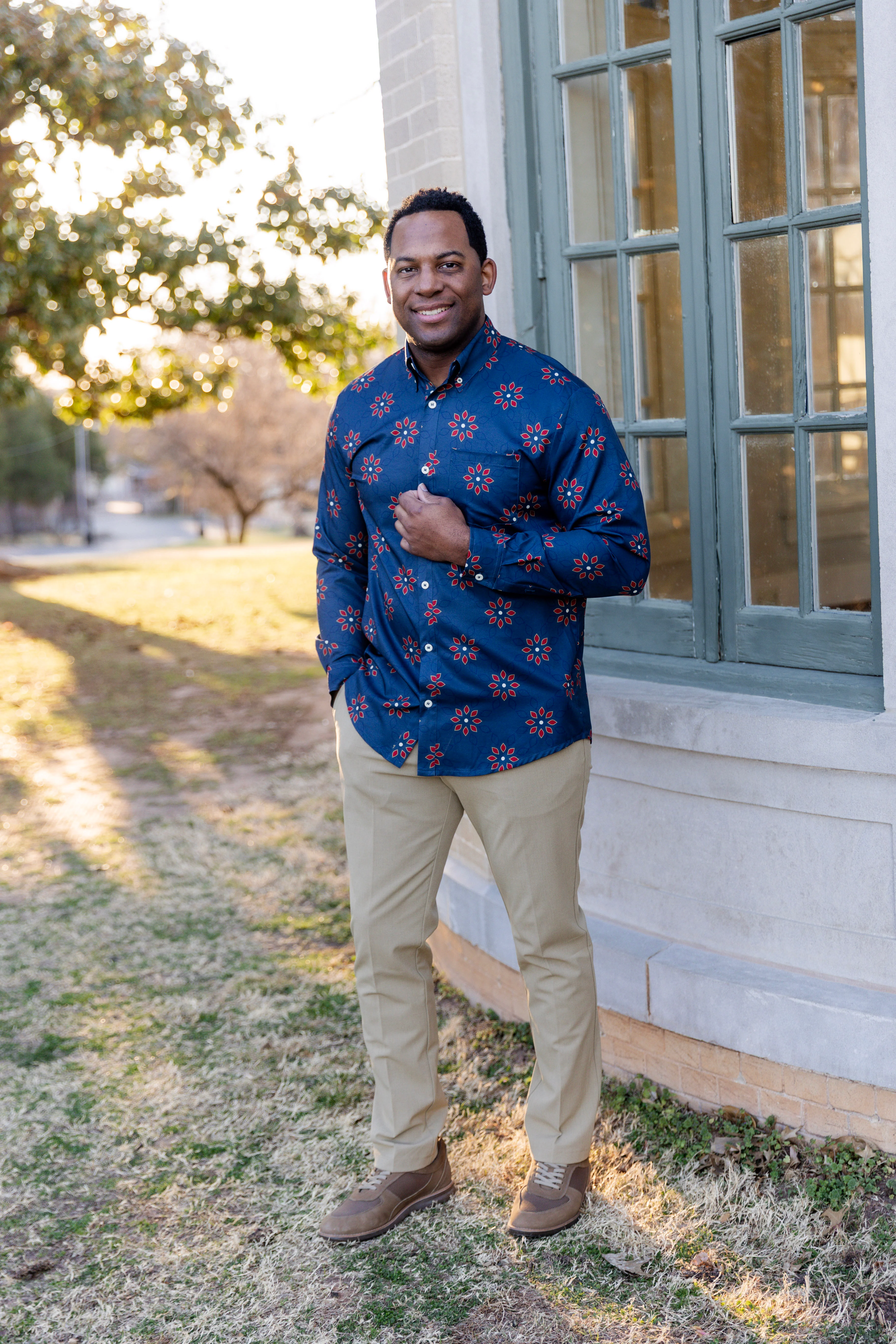 Men's Button Down Shirt in Midnight Field - Votecaris